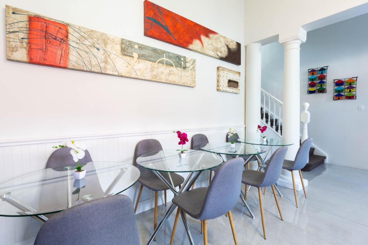 Guest house 4 On Varneys 4*