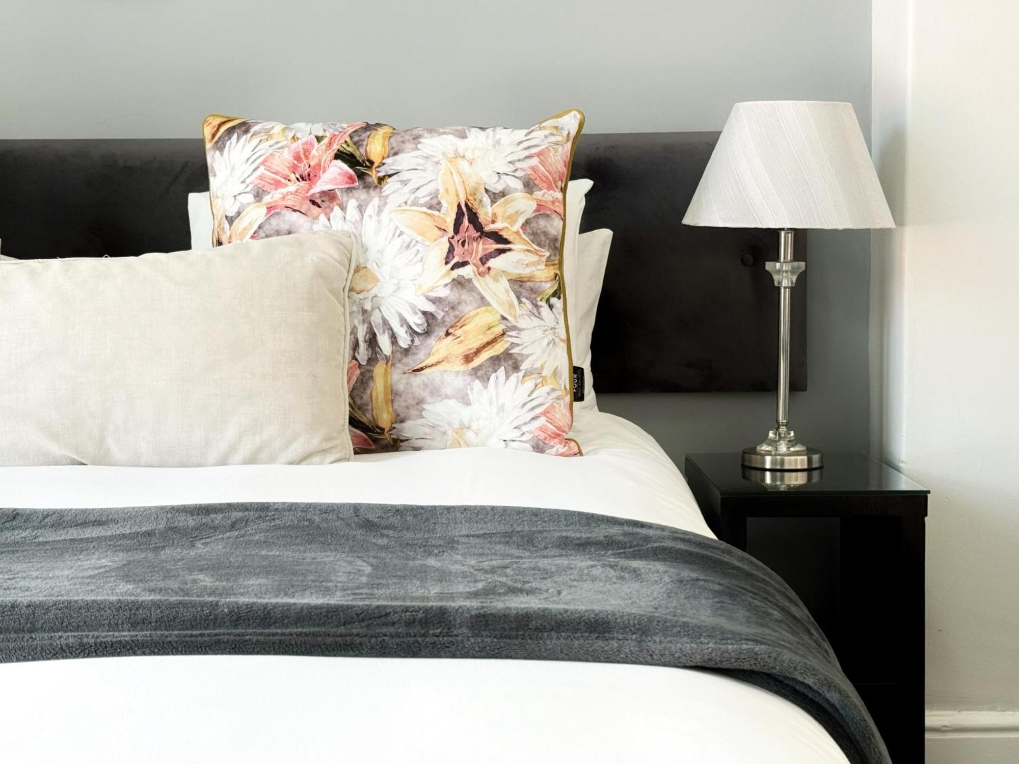 4 On Varneys Guest house
